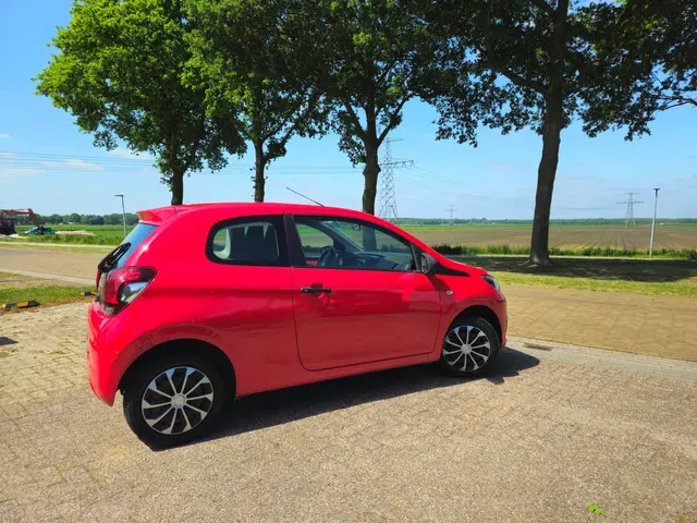 Peugeot 108 1.0 e-VTi Access 2014 Benzine 4