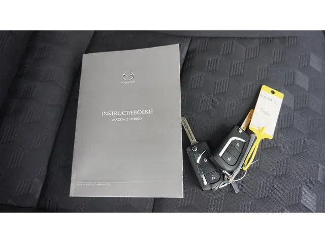 Mazda 2 Hybrid 1.5 2025 Hybride Benzine 28