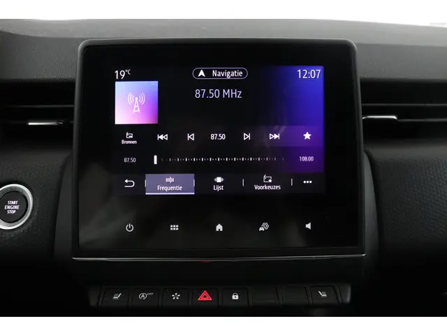 Renault Clio 1.3 TCe 130pk EDC Intens 2020 Benzine 34