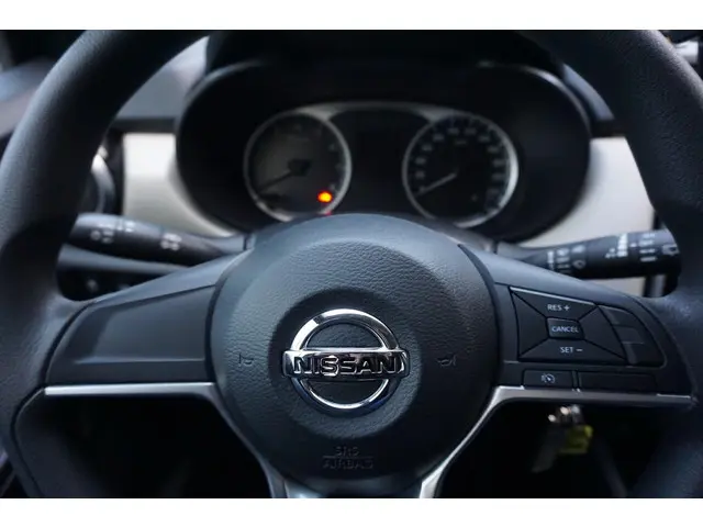Nissan Micra 1.0L Visia+ 2017 Benzine 17