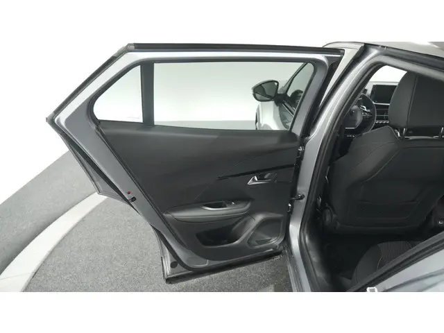 Peugeot 2008 PureTech 130 EAT8 GT 2024 Benzine 71