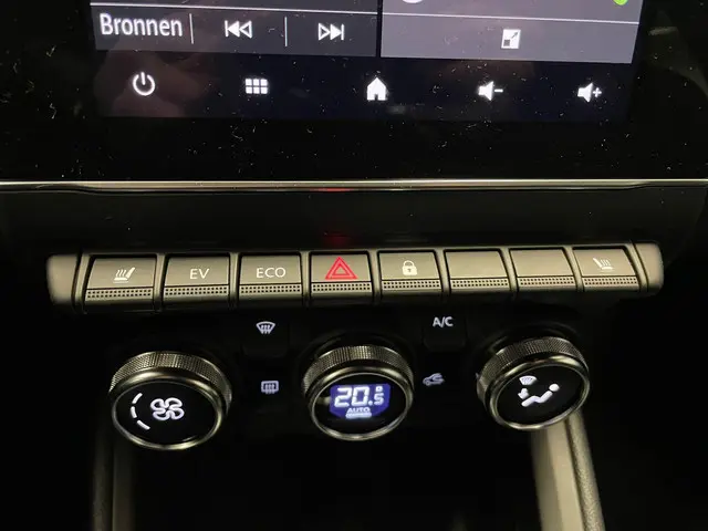 Mitsubishi Colt 1.6 HEV Intense+ 2025 Hybride Benzine 14