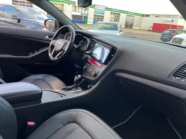 Kia Optima 2.0 CVVT Hybrid Plus Pack 2014 Hybride Benzine 4