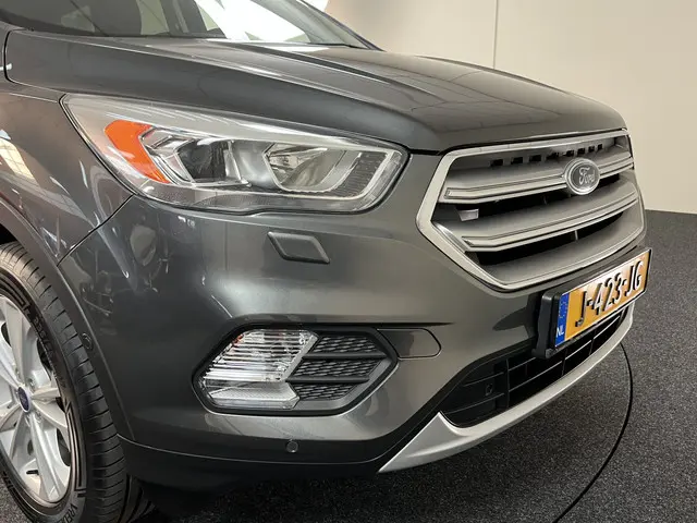 Ford Kuga 1.5 EcoBoost ST Line 2017 Benzine 42