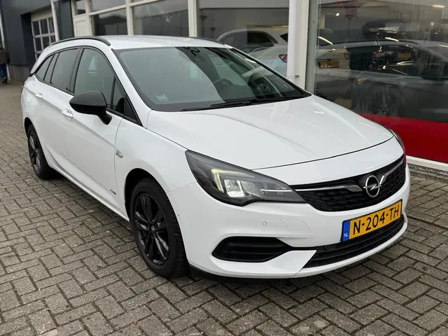 Opel Astra 2