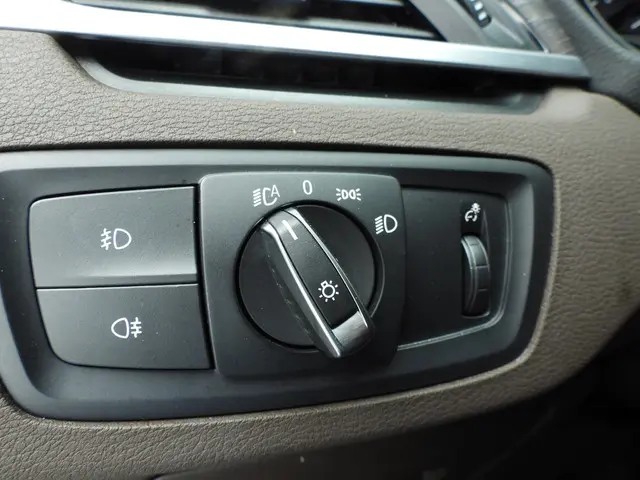 BMW X1 xDrive20i 2018 Benzine 29