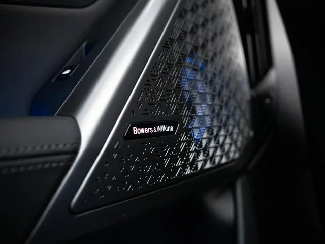 BMW M5 Touring 2025 Hybride Benzine 89