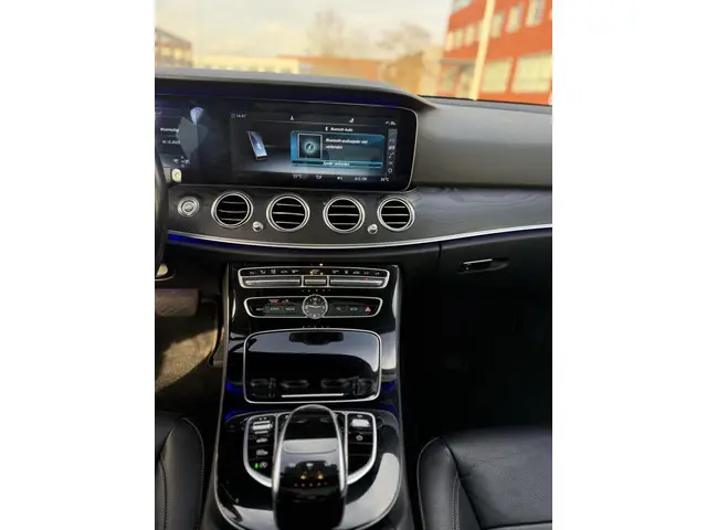 Mercedes-Benz E-Klasse 250 Premium Plus 2017 Benzine 19