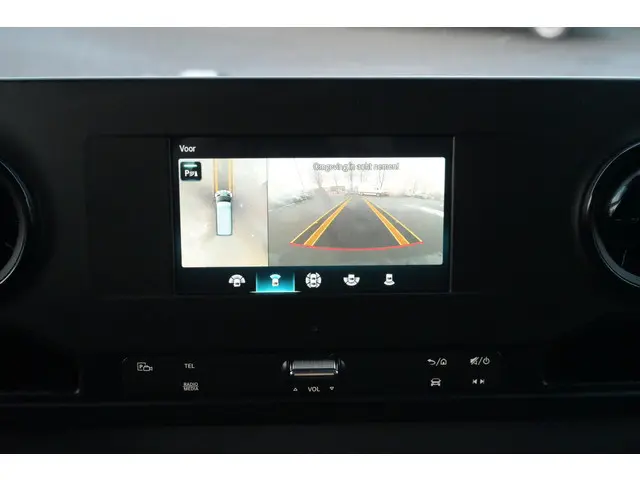 Mercedes-Benz Sprinter 317 CDI L2H2 2021 Diesel 16