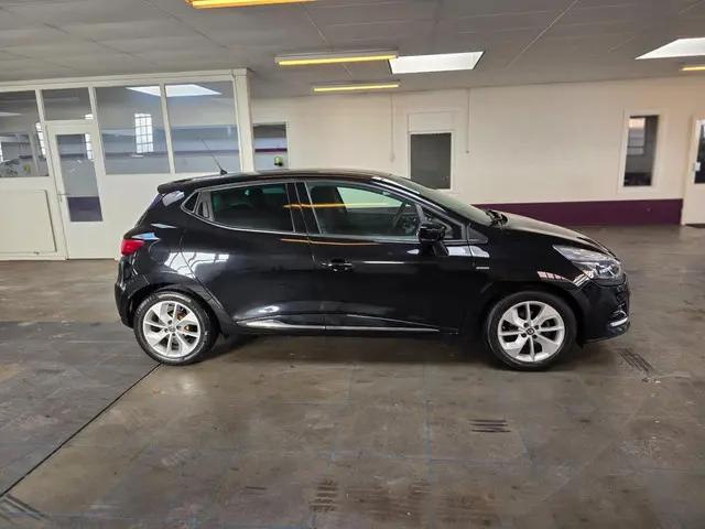 Renault Clio 0.9 TCe Intens 2017 Benzine 4
