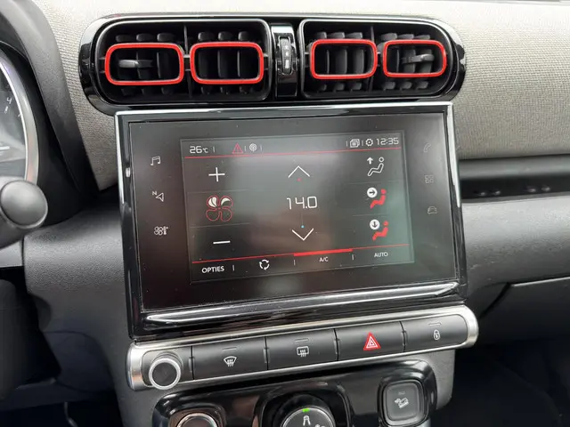 Citroën C3 Aircross 1.2 PureTech S&S Shine 2017 Benzine 18