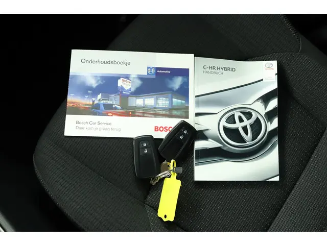 Toyota C-HR 1.8 Hybrid Style 2019 Hybride Benzine 11