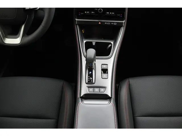 Lexus LBX Elegant 2WD 2025 Hybride Benzine 26
