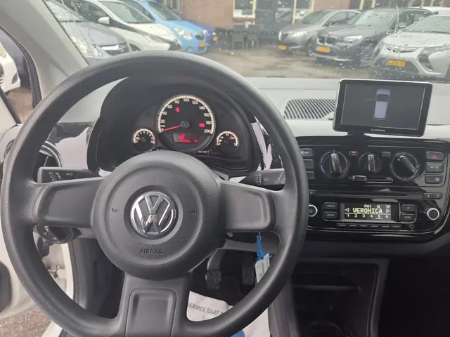 Volkswagen up! 1.0 move up! BlueM. 2014 Benzine 3