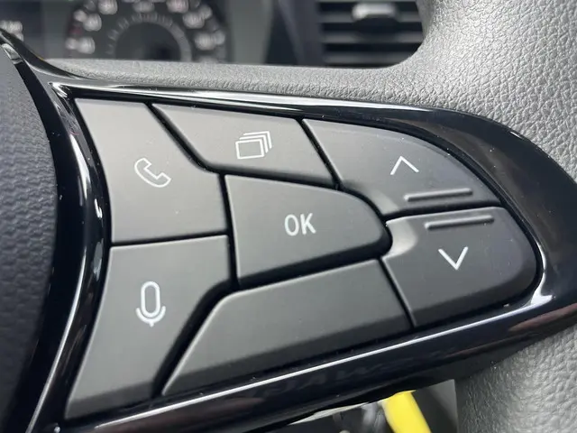 Renault Master T35 2.0 dCi 130 L2H2 Advance 2024 Diesel 18