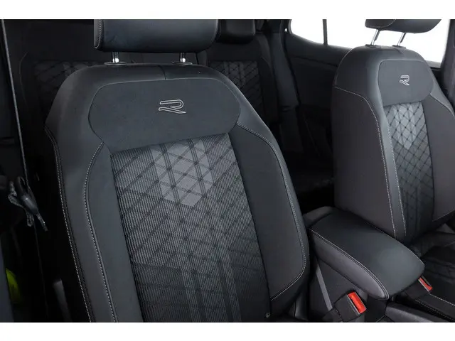 Volkswagen T-Cross 1.0 TSI R-Line Automaat 2025 Benzine 5