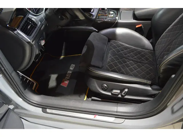 Audi RS6 4.0 TFSI 722PK Quattro 2017 Benzine 33