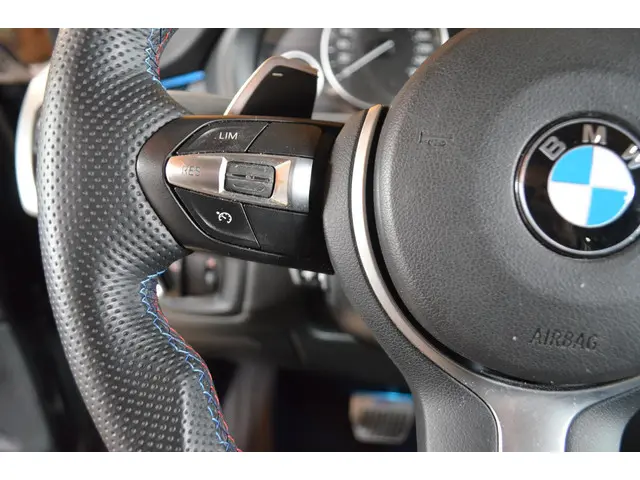BMW X5 M xDrive35i High Exe 2015 Benzine 18
