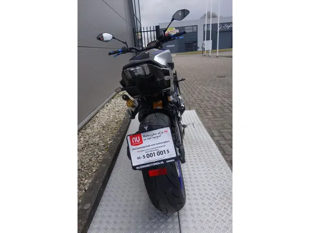 Yamaha MT 09 SP 2017 Benzine 2