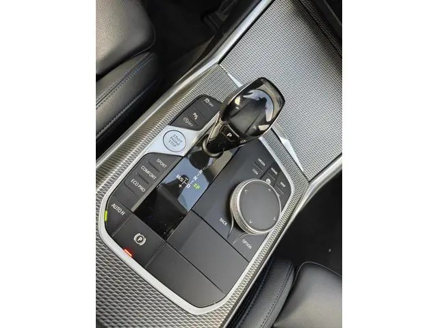 BMW 3 Serie Touring 320i|M-sport| 2021 Benzine 20