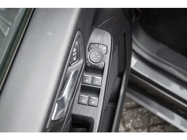 Ford Kuga 2.5 PHEV ST-Line 2022 Hybride Benzine 46