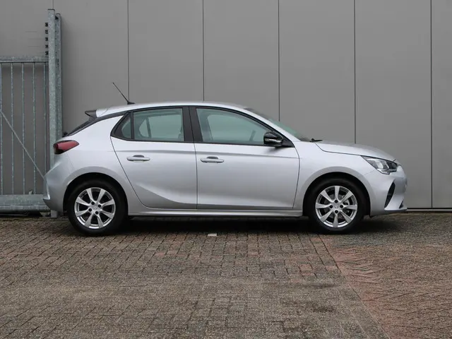 Opel Corsa 1.2 Edition 2023 Benzine 7