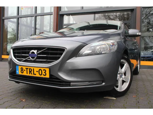 Volvo V40 1.6 T2|Trekhaak|Cruisecontrol|Airco 2014 Benzine 9