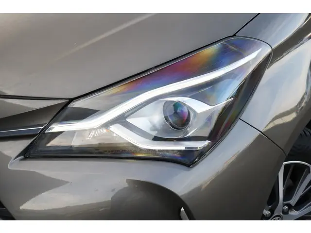 Toyota Yaris 1.5 Hybrid Y20 2019 Hybride Benzine 4