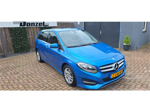 Mercedes-Benz B-Klasse 180 Ambition 2016 Benzine