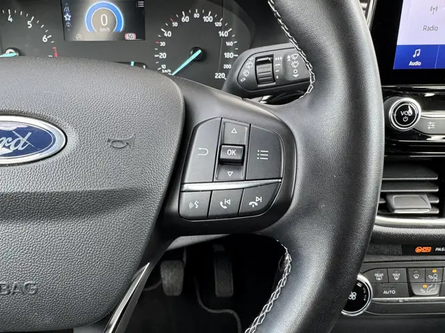 Ford Fiesta 1.0 ECOBOOST HYBRID TITANIUM 2022 Benzine 19