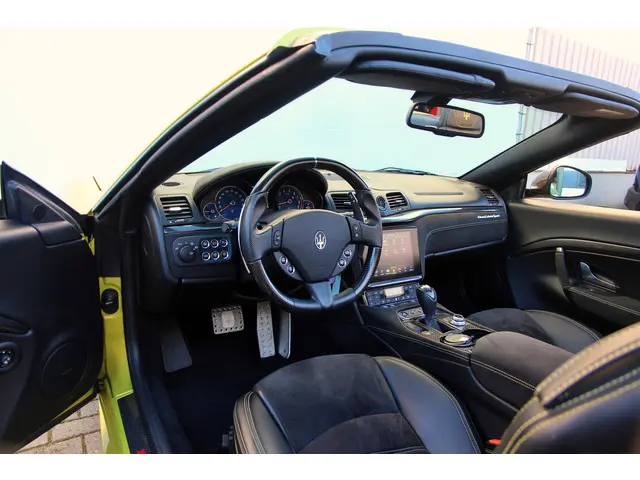Maserati GranCabrio 4.7 Sport 2019 Benzine 15