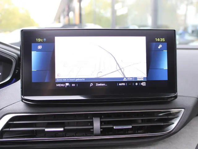 Peugeot 3008 1.6 HYbrid 225 GT 2022 Hybride Benzine 17