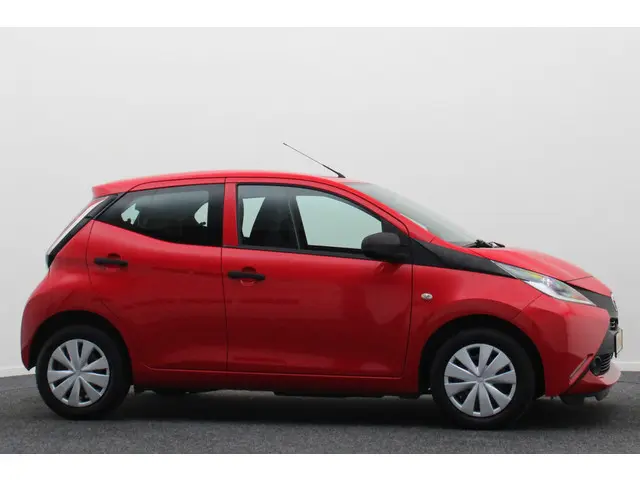 Toyota Aygo 1.0 VVT-i x-fun 2018 Benzine 19