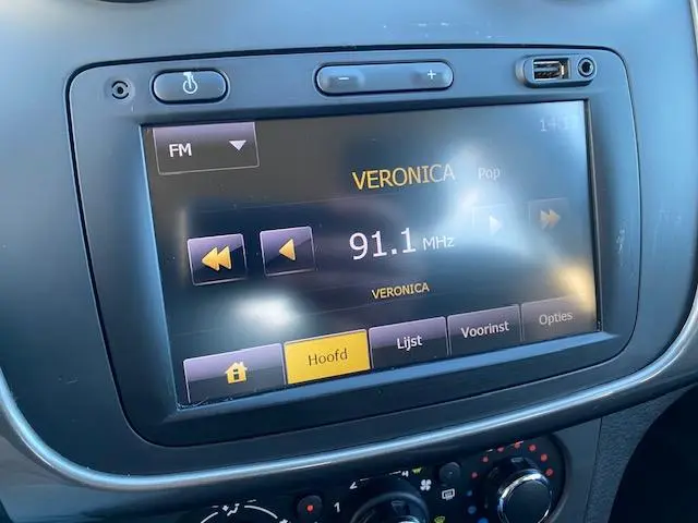 Dacia Sandero Stepway 0.9 TCe Lauréate 2013 Benzine 10