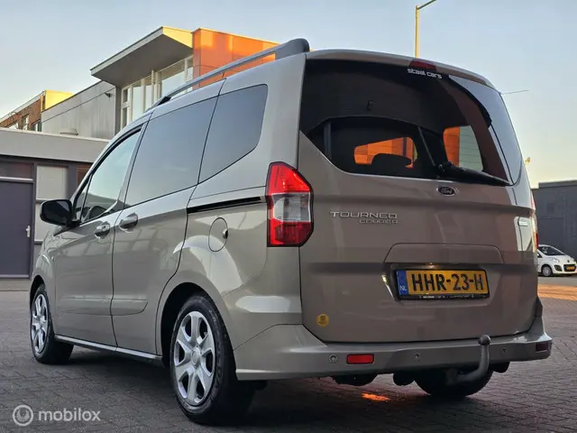 Ford Tourneo Courier 1.0 Titanium✅️Apk✅️Airco✅️ 2014 Benzine 8