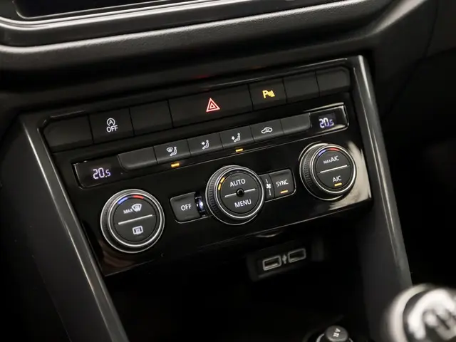 Volkswagen T-Roc 1.5 TSI Sport 2018 Benzine 11