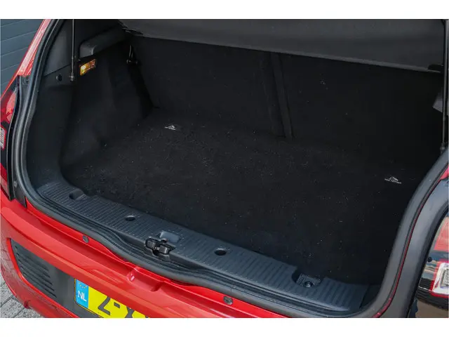Renault Twingo 1.0 Sce Dynamique 2014 Benzine 19