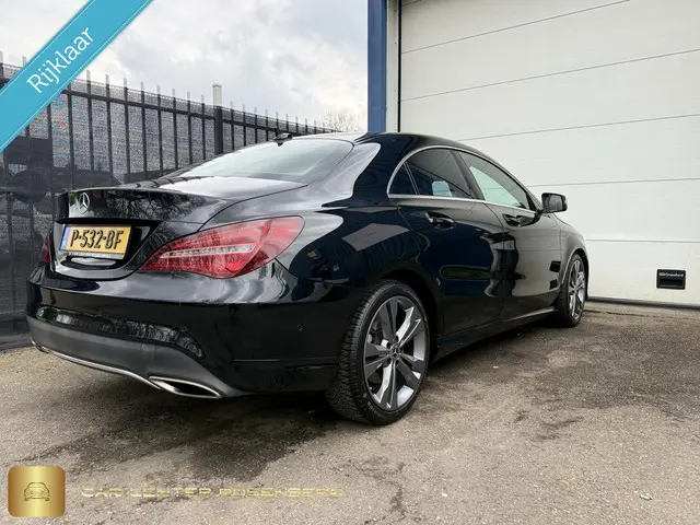 Mercedes-Benz CLA 180 Business Solution 2017 Benzine 8