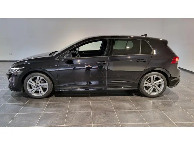 Volkswagen Golf 1.5 eTSI R-Line 2022 Benzine 12