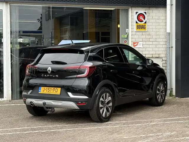 Renault Captur 1.3 TCe 130 Intens 2020 Benzine 30