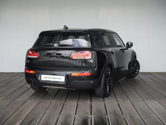 MINI Clubman One Classic 2021 Benzine 2