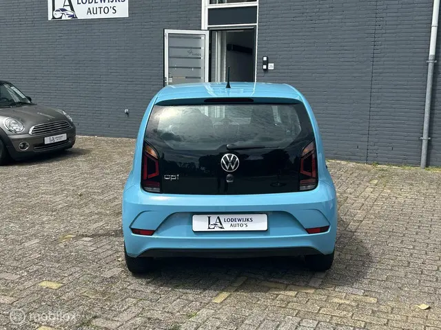 Volkswagen up! 1.0 2023 Benzine 6