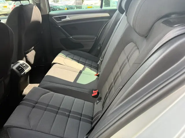 Volkswagen Golf 1.0 TSI Connected Series 2016 Benzine 7
