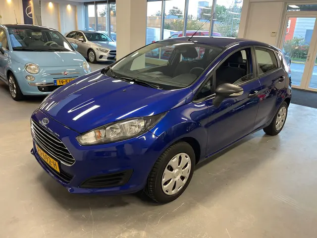 Ford Fiesta 1.25 2015 Benzine 2