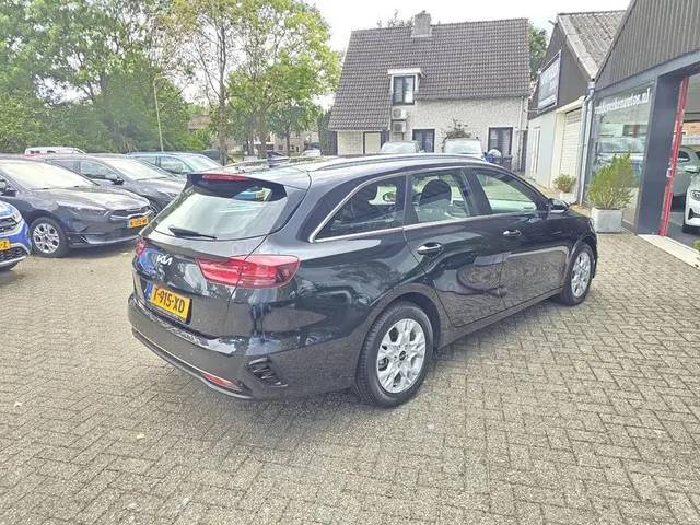 Kia Ceed Sportswagon 1.0 T-GDi DynamicLine 2023 Benzine 56