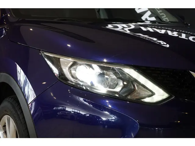 Nissan QASHQAI 1.2 Tekna 2015 Benzine 19