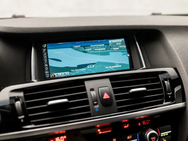 BMW X4 xDrive20i M Sport High Executive 2015 Benzine 8