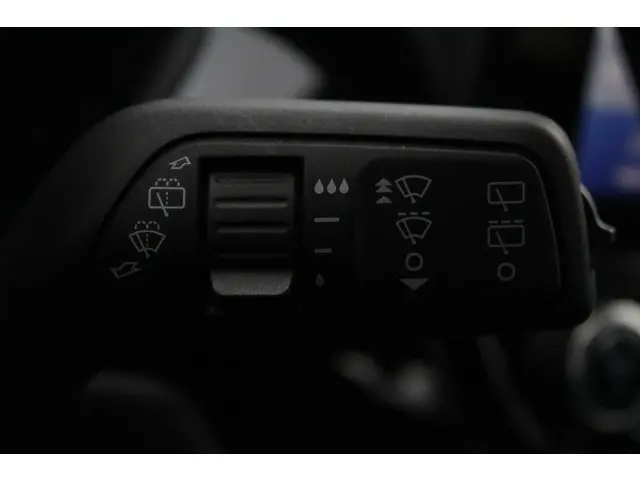 Ford Fiesta 1.0 EcoBoost Titanium//Navi!! 2021 Benzine 12