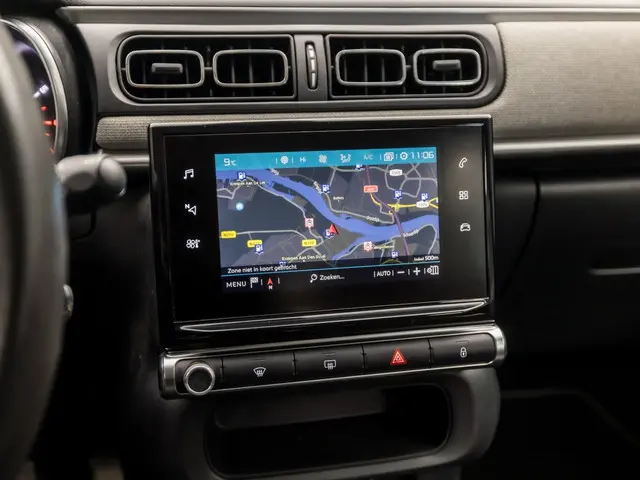 Citroën C3 1.2 PureTech Sport 2016 Benzine 21