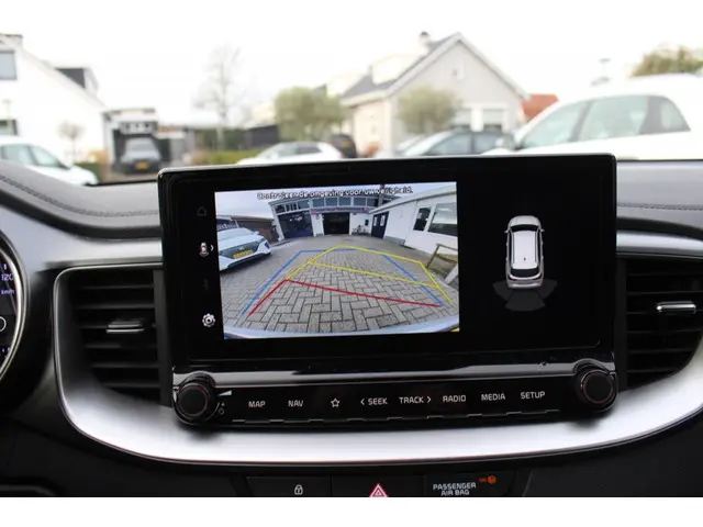 Kia Ceed Sportswagon 1.0 T-GDi DynamicLine 2023 Benzine 16